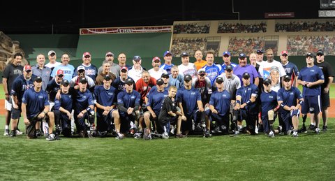 Numerous HOF'ers get together at WS VII with the WWAST